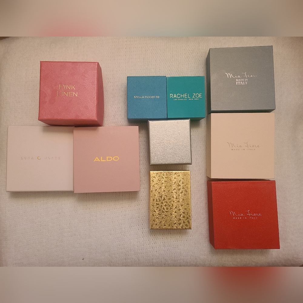 Jewelry boxes bundle (read description)